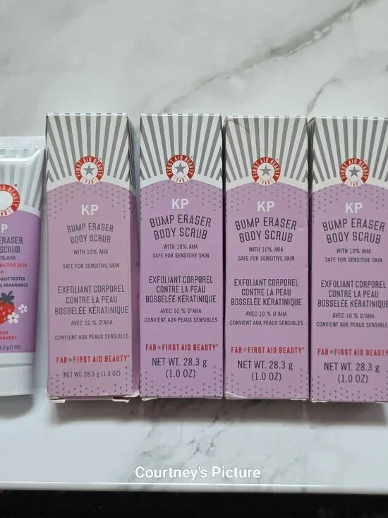 5 x KP FIRST AID BEAUTY Body Scrubs (1 oz. each)
