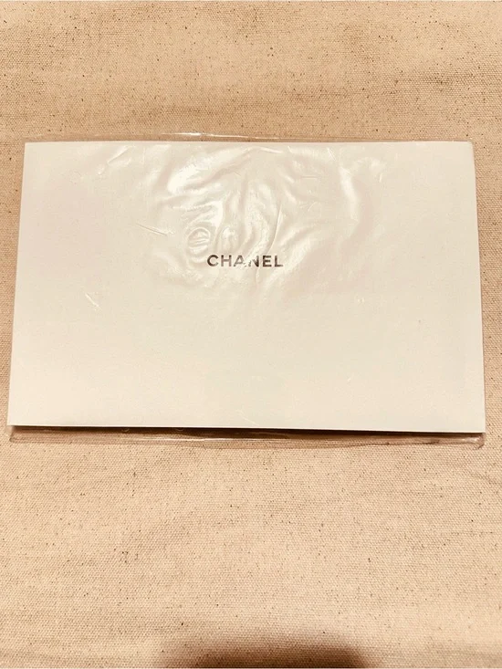 CHANEL | Cleaning Cloth | CHANEL Handbag Cleaning Glove & Care Booklet