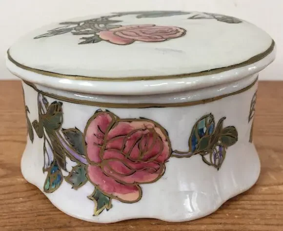 Vintage China Made Chinese Asian Porcelain Handpainted Floral Rose Trinket Box