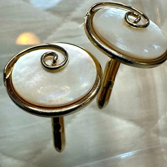 Swank Cufflinks Gold Tone Stainless Steele Mother Of Pearl Shell Mens Vintage