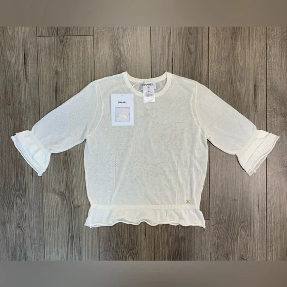 CHANEL Vintage White cc Logo Knit Blouse Top Size 40 EU NWT‎