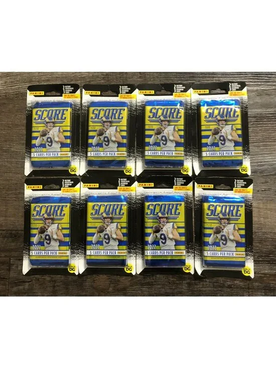 2022 Score Football DG Exclusive Blister Pack LOT of 8 - 2 Packs & 3 Bonus Cards