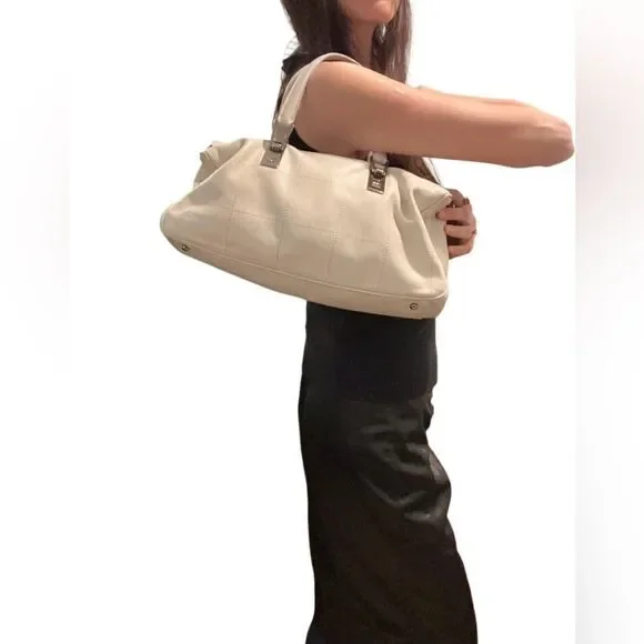 Chanel Top Handle white leather Bag