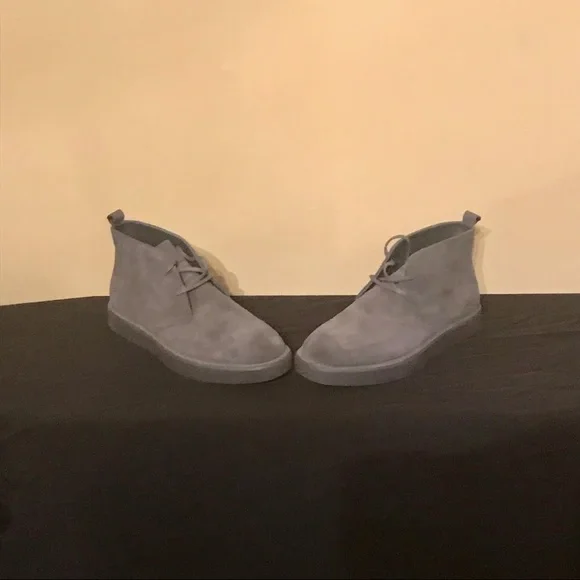 Calvin Klein Men's Gray Suede Chukka Boots