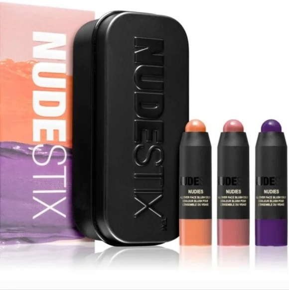 🌺SALE Nudestix Trendy Blush Trio Kit Picante, Rosy Posy, Moodie Blu