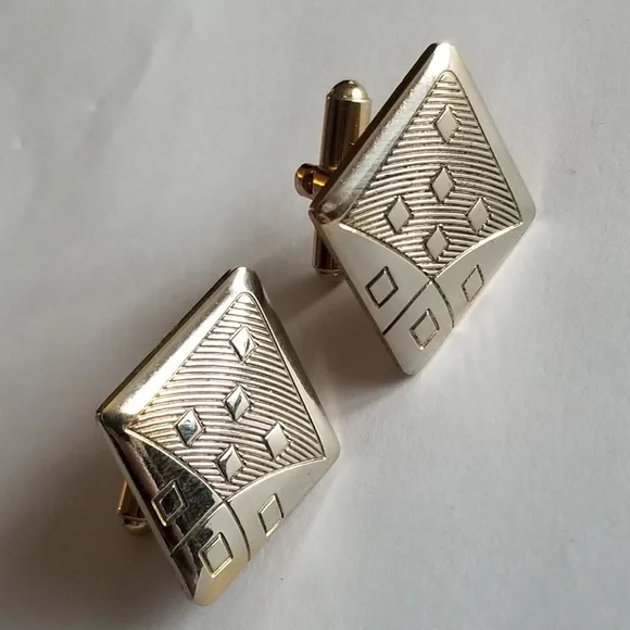 Vintage Diamond shaped cufflinks gold tone cuff links texture