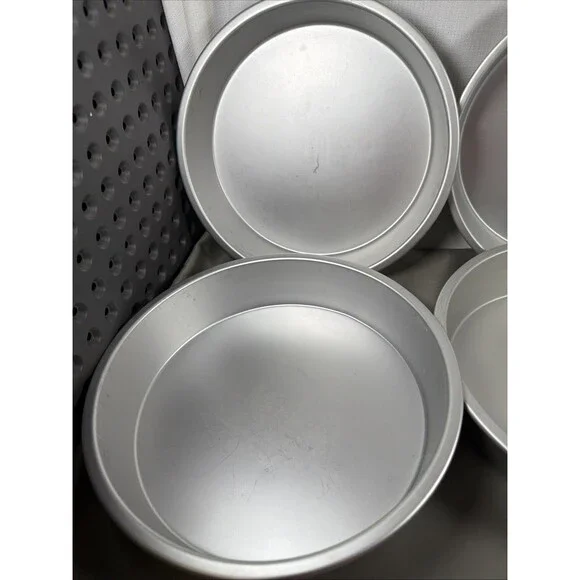 Celebrate It 9 Inch Round Aluminum Cake Baking Pans - Bulk Pack of 6