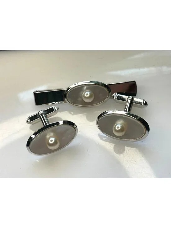Vintage Japanese Silver Pearl Cufflinks Tie Clip Set Mother of Pearl Akoya Mid C