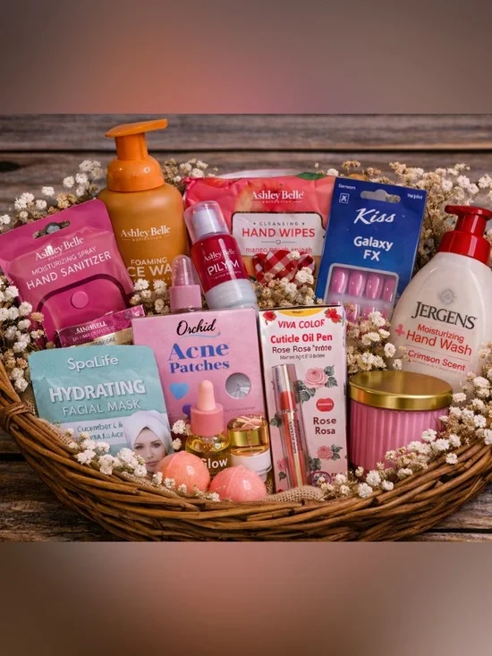 Pink Beauty Gift Set - Skincare & Nail Care
