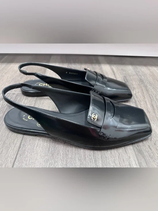 NEW 2026 CHANEL BLACK LEATHER SLINGBACK HALF LOAFER SHOES GOLD CC LOGO 37C BLAZY