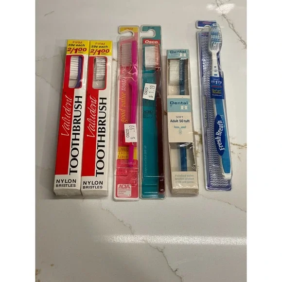 Vintage Toothbrush Lot of 6 1980s 1990s Firm‎ Soft Dental H Osco New Old Stock
