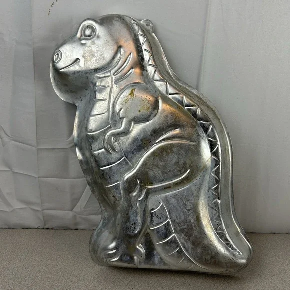 Dinosaur‎ Partysaurus T-Rex Cake Pan Baking Mold 1987 Wilton 2105-1280