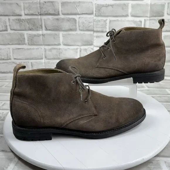 Banana Republic Men's Size 11.5 Brown Suede Distressed Chukka Ankle Boots