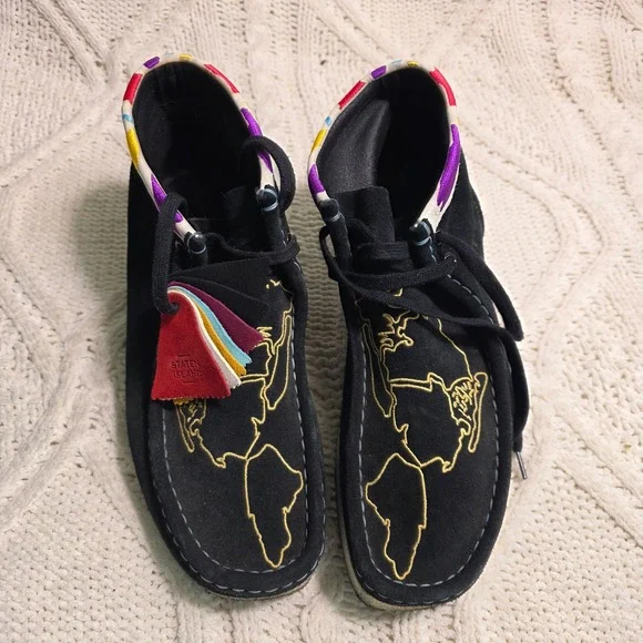 Clarks‎ Wallabee Black Suede NYC New York City Map Embroidery Loafer Mens 10 EXC