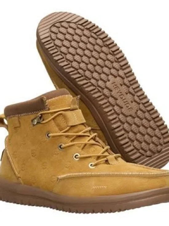 JELLY ROLL!!!!!!!Hey Dude Men's Wheat/Tan Chukka Lace-Up Boots