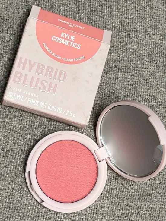 Kylie Cosmetics Hybrid Blush in Summer Sorbet NIB Gorgeous on all skin tones
