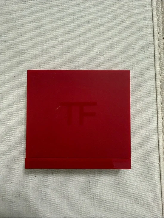 Tom Ford Powder Blush Compact- 01 Love Scene