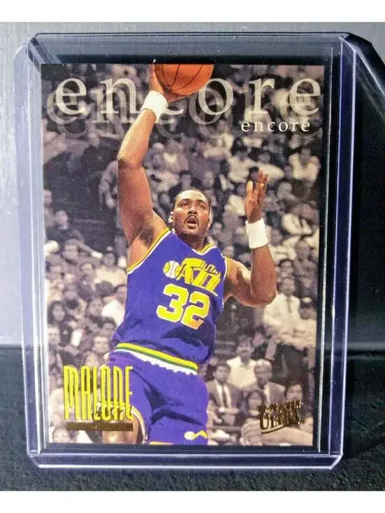 1995-96 Karl Malone Fleer Ultra #323 Encore Basketball Card