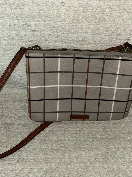 Fossil Crossbody shoulder bag purse brown with checker design plaid strap wallet