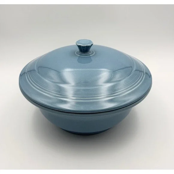 Fiestaware Periwinkle Blue 2 Quart Round Covered Casserole Dish Lid Fiesta HLC‎
