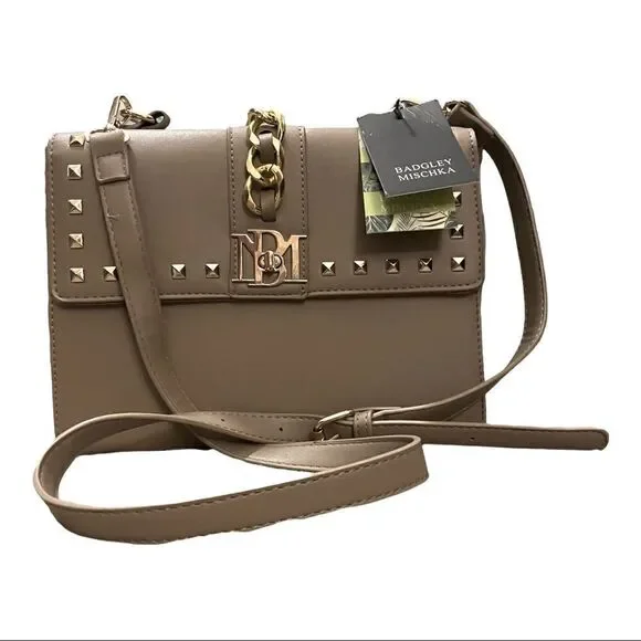 NEW Badgley Mischka Bag Cream Beige Plain Grain Crossbody Purse Gold Chain Strap