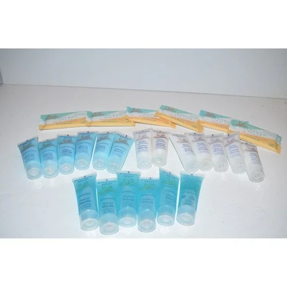 Bergman Kelly Tropical Waterfall 1oz Shampoo Contioner Body Wash Bath Soap 24pc