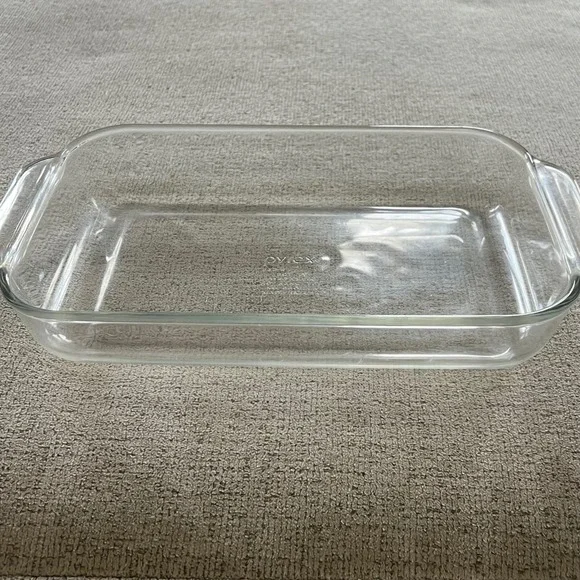 Vtg Pyrex 232-R Clear Glass Rectangular Baking Dish 2 Quart 11x7x1.5 Made in USA