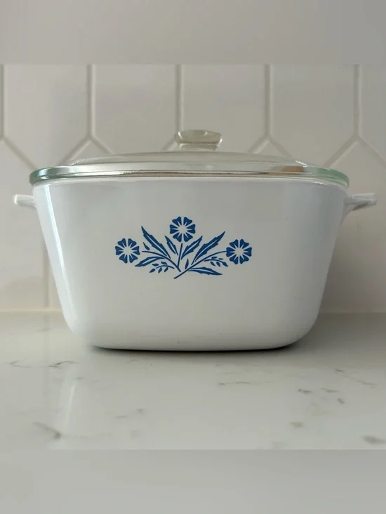 Vintage Corning Ware Cornflower Blue Casserole Dish, 1.75 Quart (P-1-3/4-B)