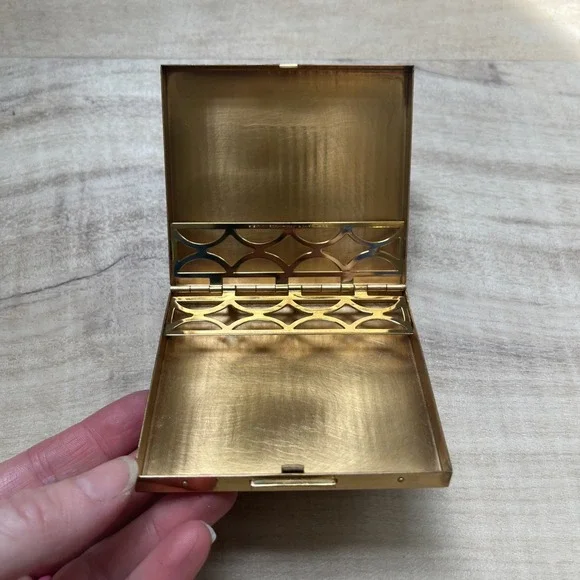 Vintage Elgin American Compact Pocket Cigarette Case Gold Tone  Made In USA