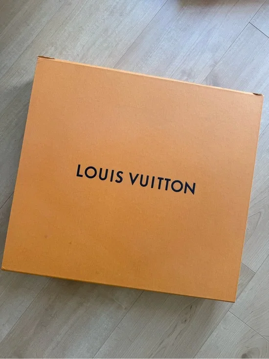 Louis Vuitton Box for GM Neverfull with Black Logo