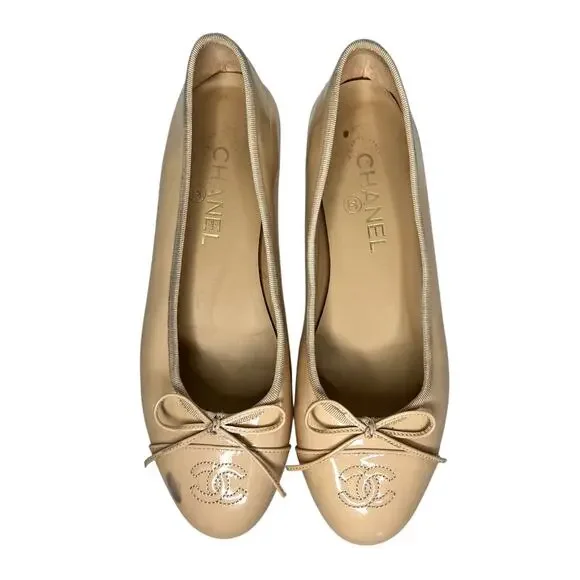 CHANEL Patent Cap Toe Ballet Flats Size 40C