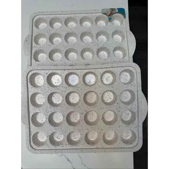 Trudeau 24ct Mini Muffin Pan – Structured Bakeware for Mini Muffin, Mini Cupcake