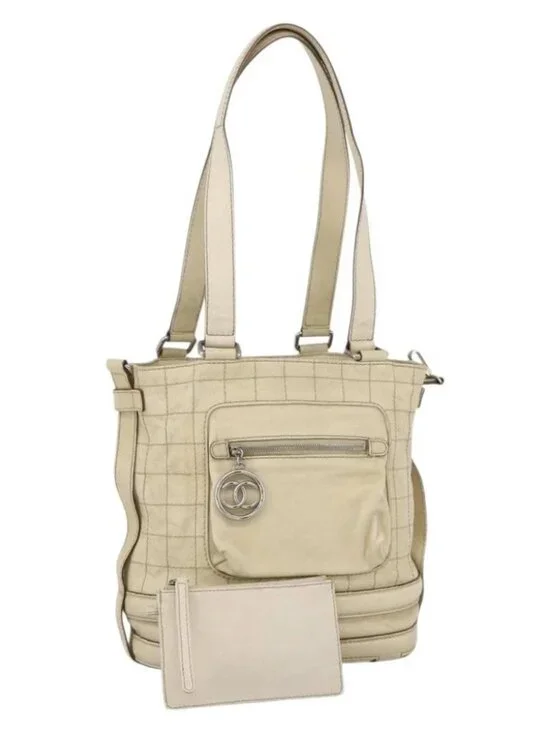CHANEL Choco Bar Hand Bag Leather Ivory Silver CC Auth bs34277