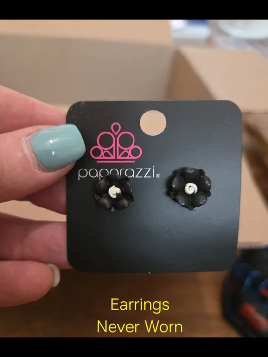 Paparazzi Black Flower Stud Earrings with White Center