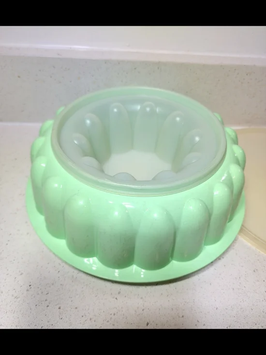 Vintage 3pc Tupperware Jello Ring Mold Mint Green Excellent Condition