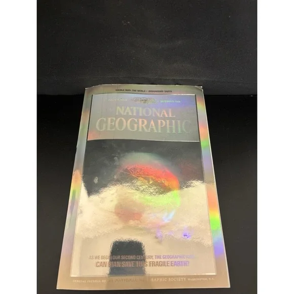 National Geographic Magazine December 1988 Holographic Cover, Vol 174 No 6