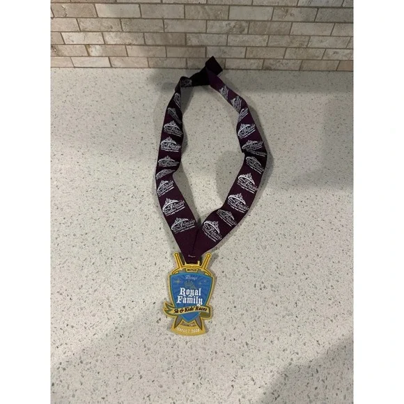 Disney‎ royal family 5k kids races medal