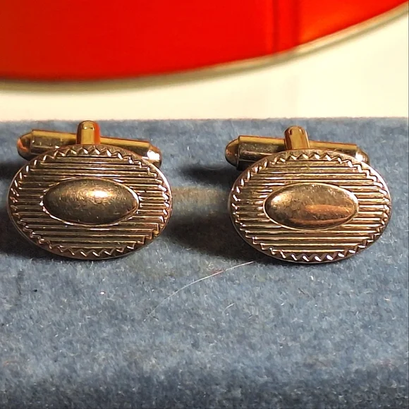 Vintage Oval, Goldtone Cuff Links