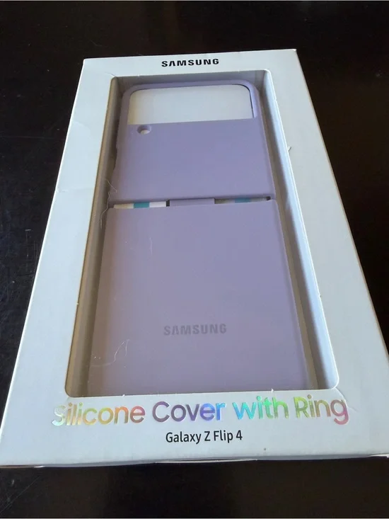 Galaxy Z Flip4 - Lavender Purple Silicone Case