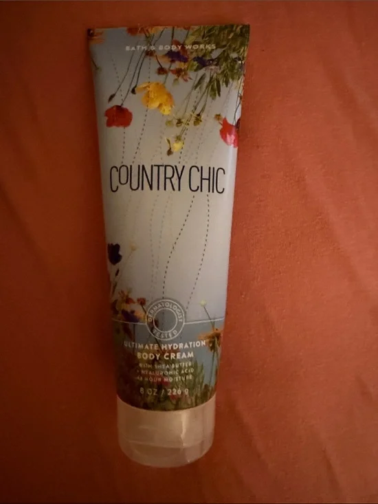 Bath & Body Works Country Chic Ultimate Hydration Body Cream