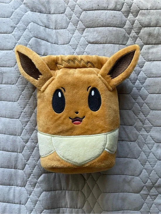 Pokemon Eevee Plush Pouch Brown & Cream
