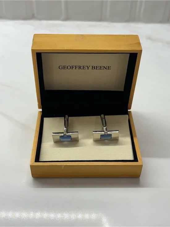 Geoffrey Beene Silver Tone Blue Inlay Rectangular Cufflinks w/ Wood Box