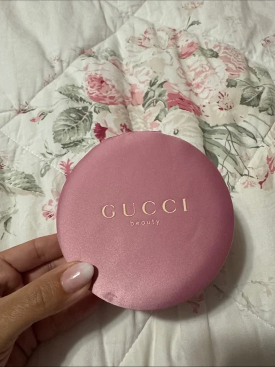 Gucci Beauty Pink Blush Jewelry box with Gold Logo