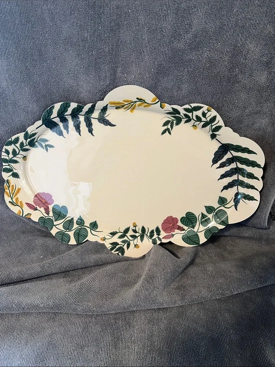 Target Floral Leaf White Serving Platter with Green and yellow Accents 3/$25