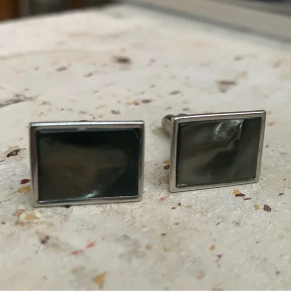 Vintage Smokey Gray Silver Cuff Links Signed Swank