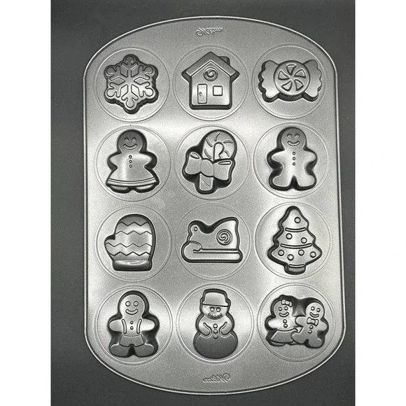Wilton Holiday Christmas Cookie Pan 12 Gingerbread Snowman Non-Stick Metal