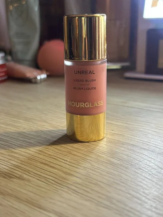 Hourglass Unreal Liquid Blush in Scene