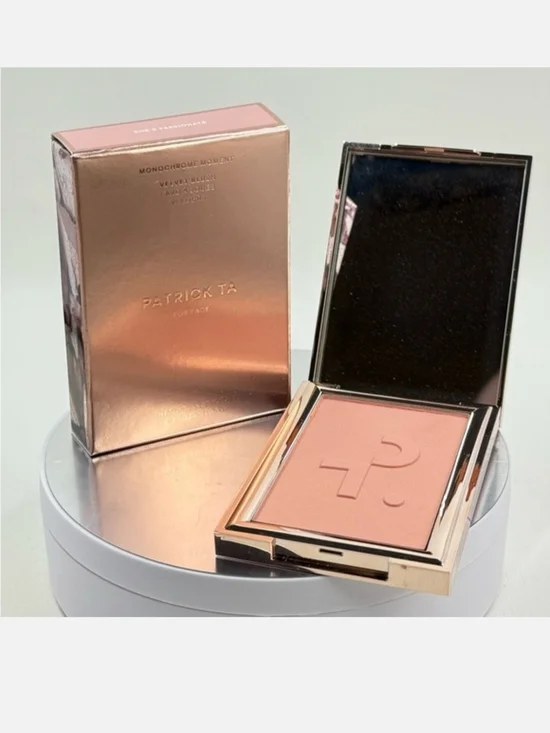 Patrick Ta Monochrome Moment Velvet Blush She's Passionate 10.5g Peachy-Pink