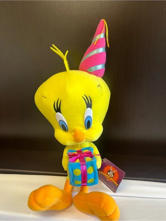 RARE!! Warner Bros. Tweety Plush Toy in Yellow with Party Hat