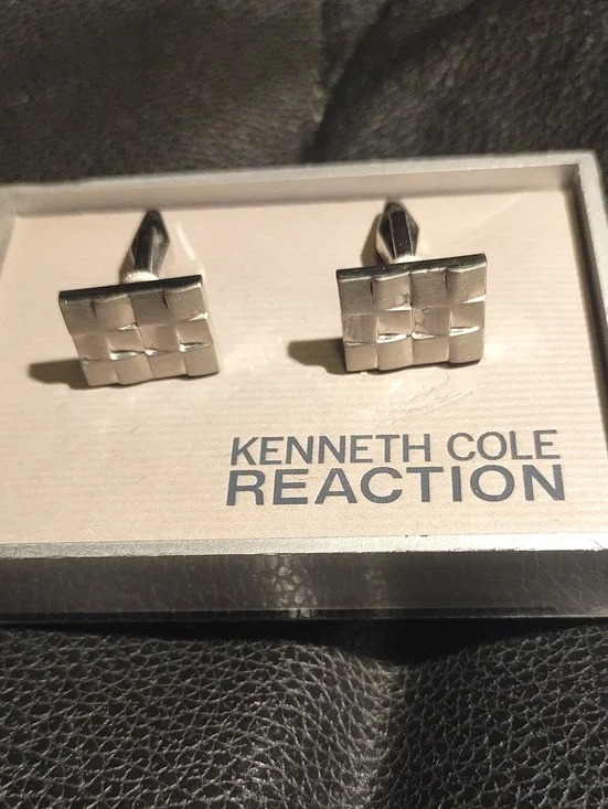 Kenneth Cole Reaction Silver Woven Square Cuff Links